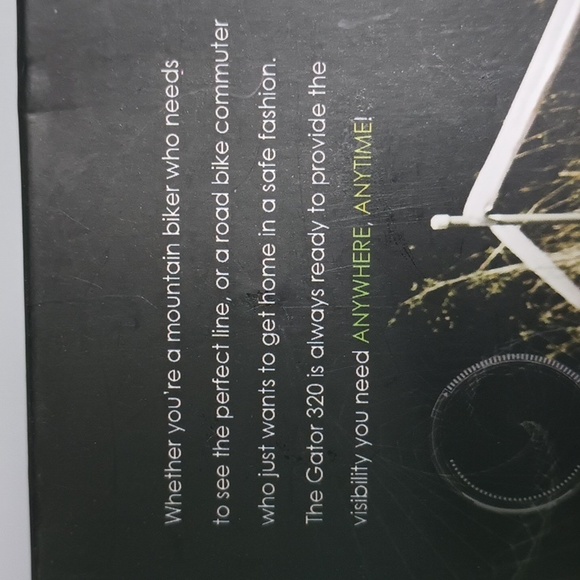 Blitzu- Rechargeable Bike Lights Gator 320 NWT NIB Headlight & Taillight - Picture 8 of 8